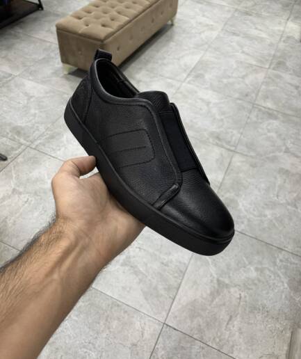 4598 Кеды Louboutin 5D37-3-P116 / 40 / черный