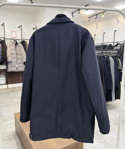 4888 Короткий плащ Codeno 25394 / L / Темно синий