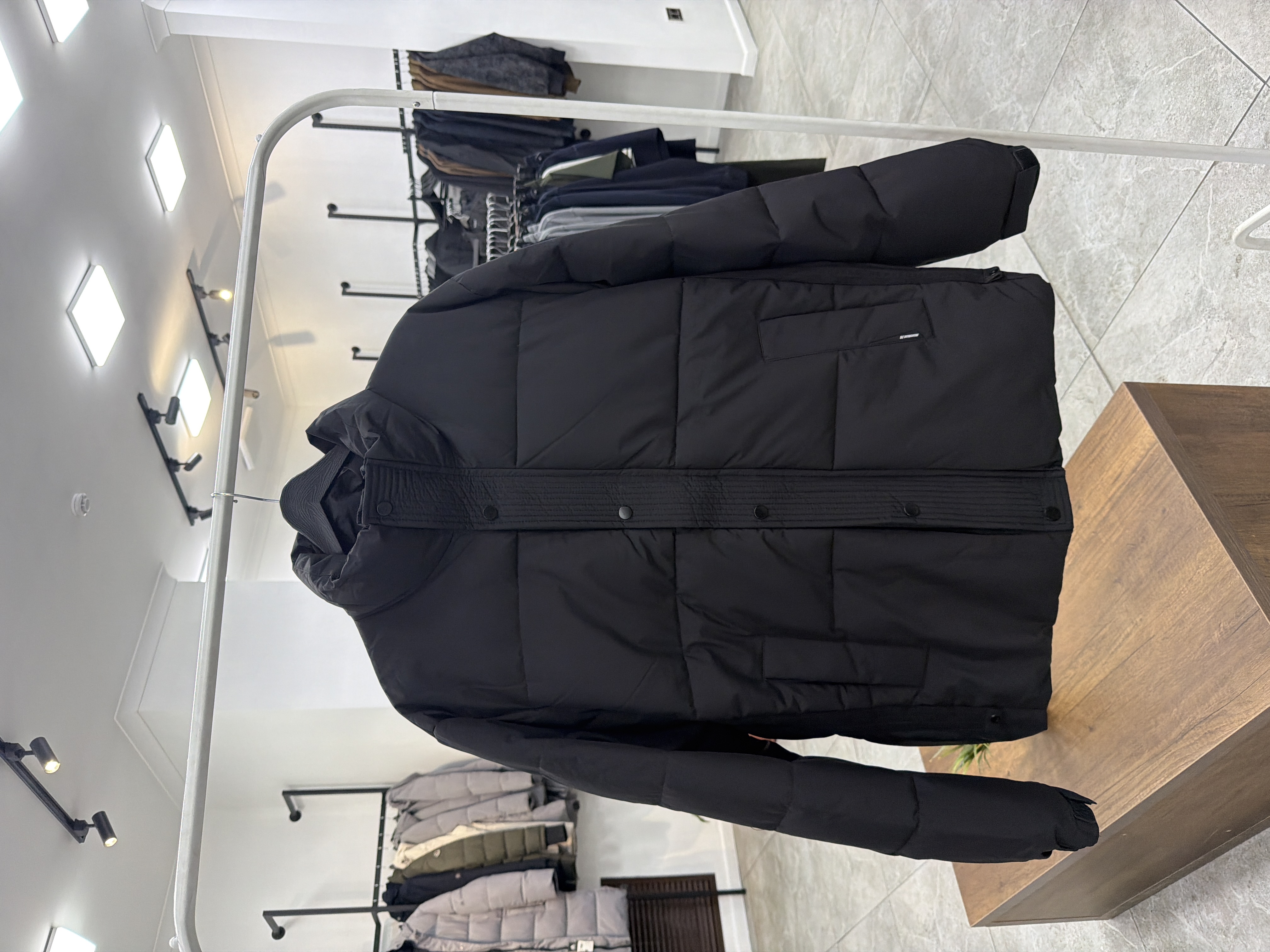 4943 Короткий пуховик Gaisite 9860 / 3XL / черный