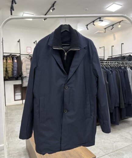 4888 Короткий плащ Codeno 25394 / L / Темно синий