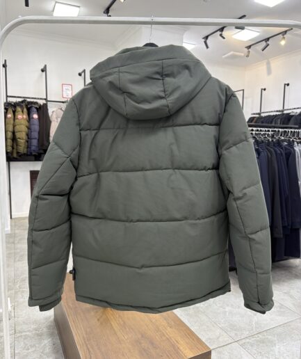 3601 Пуховик No Brand 703 / M / зеленый