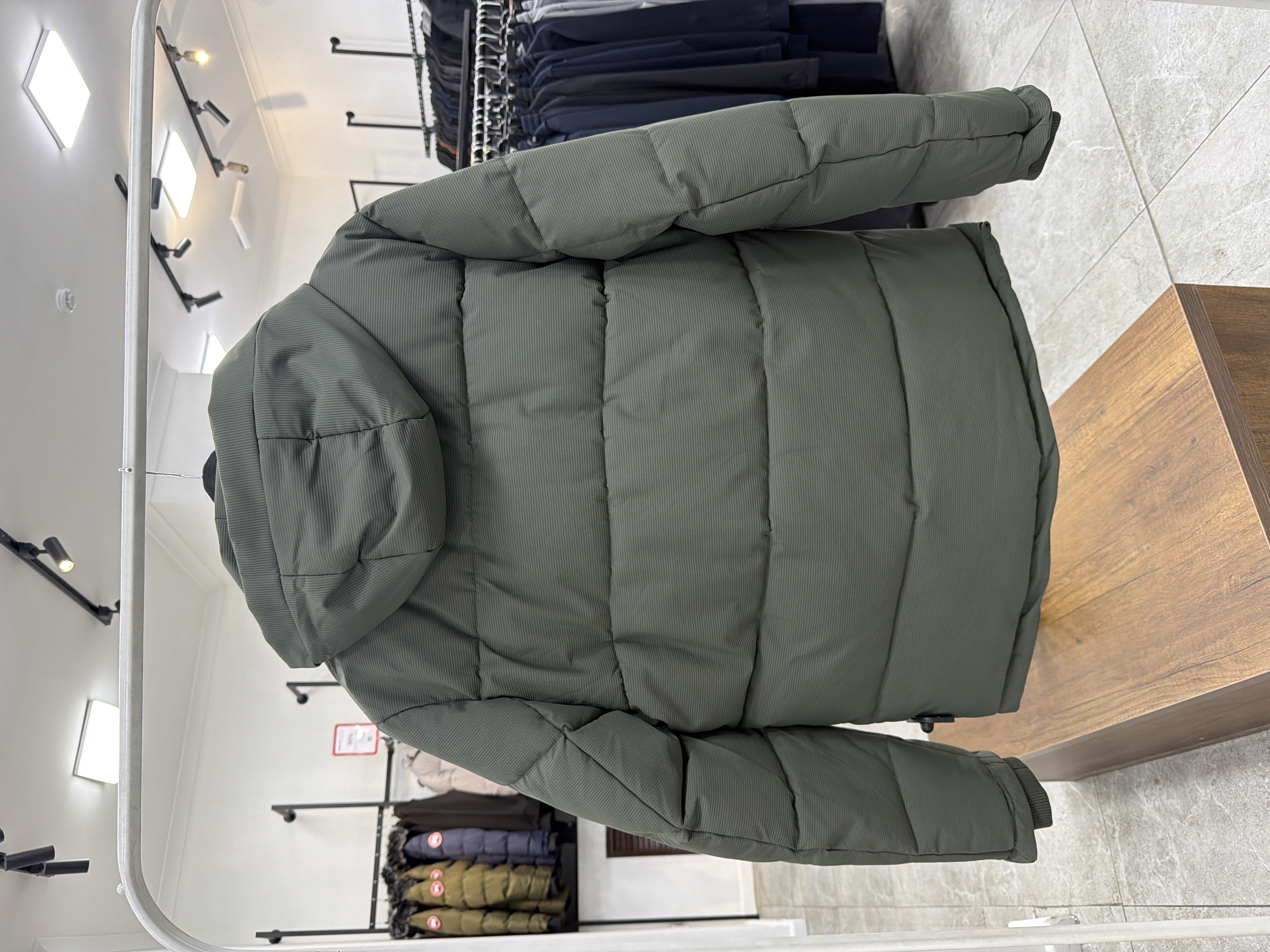 3601 Пуховик No Brand 703 / M / зеленый