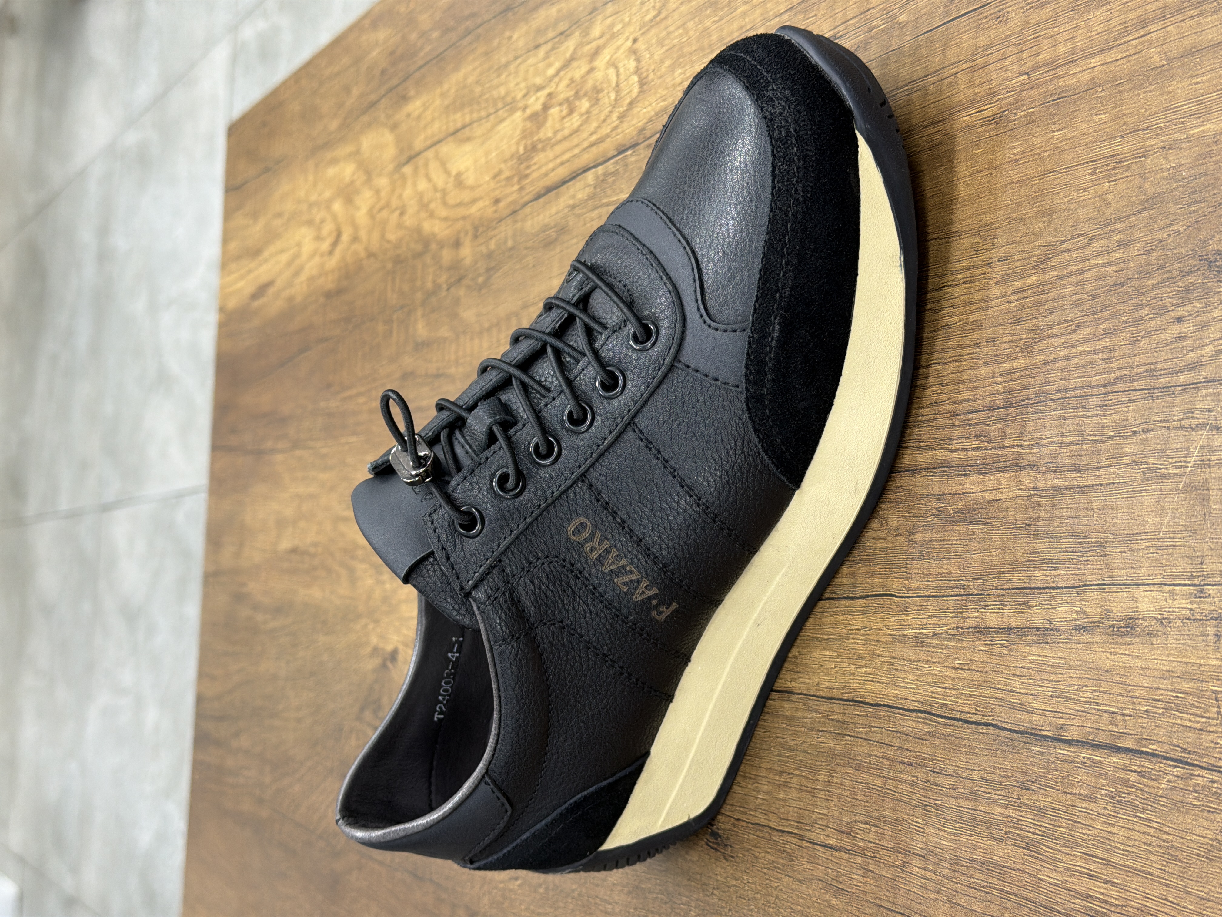 4172 Кроссовки Franko Azaro T24003-4-1 / 41 / черный