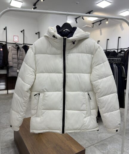 4951 Короткий пуховик Gaisite 5018A / M / белый
