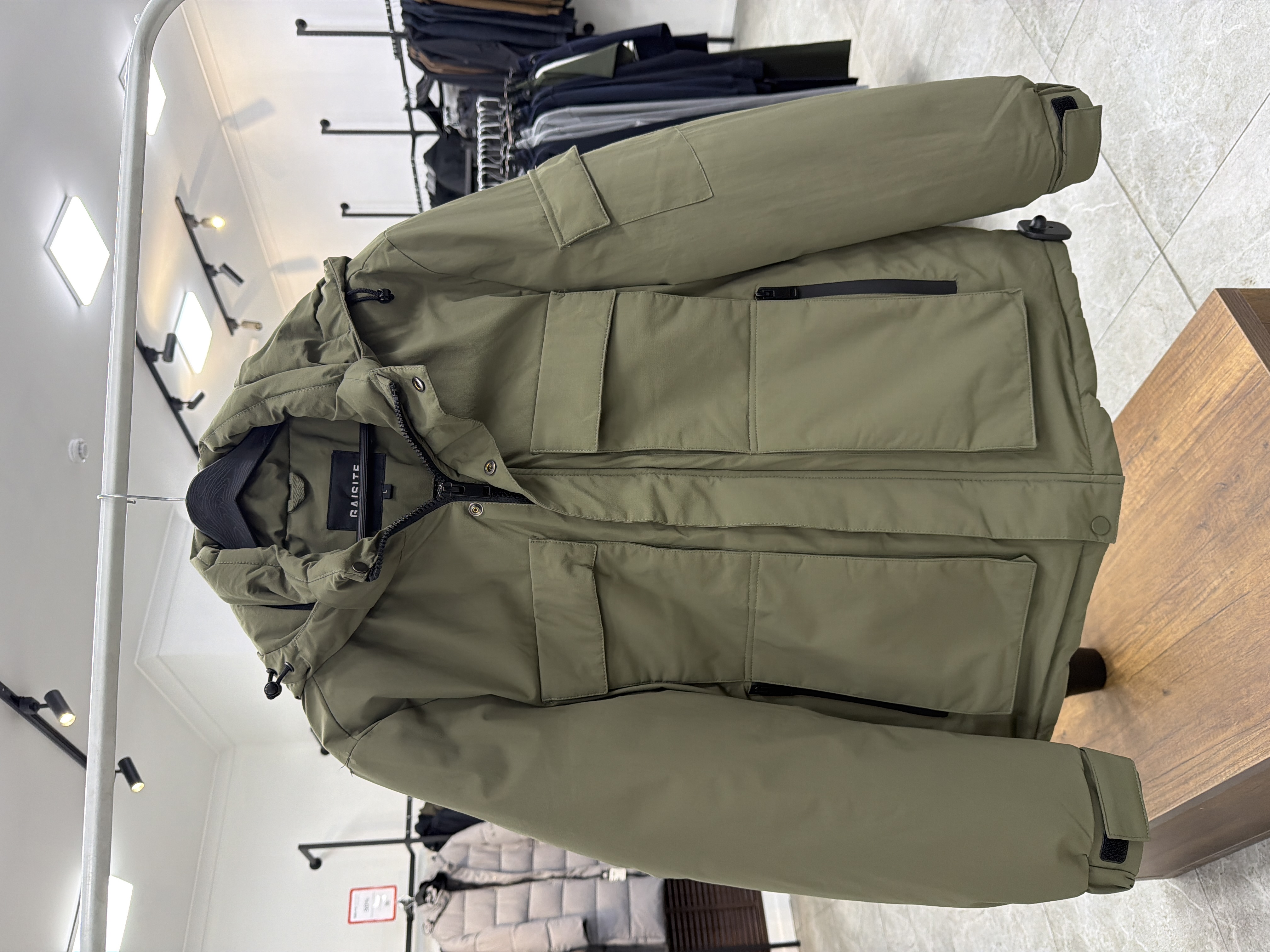 4953 Пуховик с капюшоном Gaisite 9010 / L / хаки