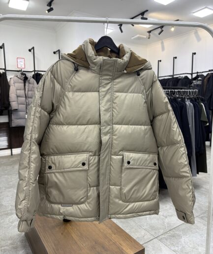 4853 Короткий пуховик No brand 2-301 / XL / Молочный