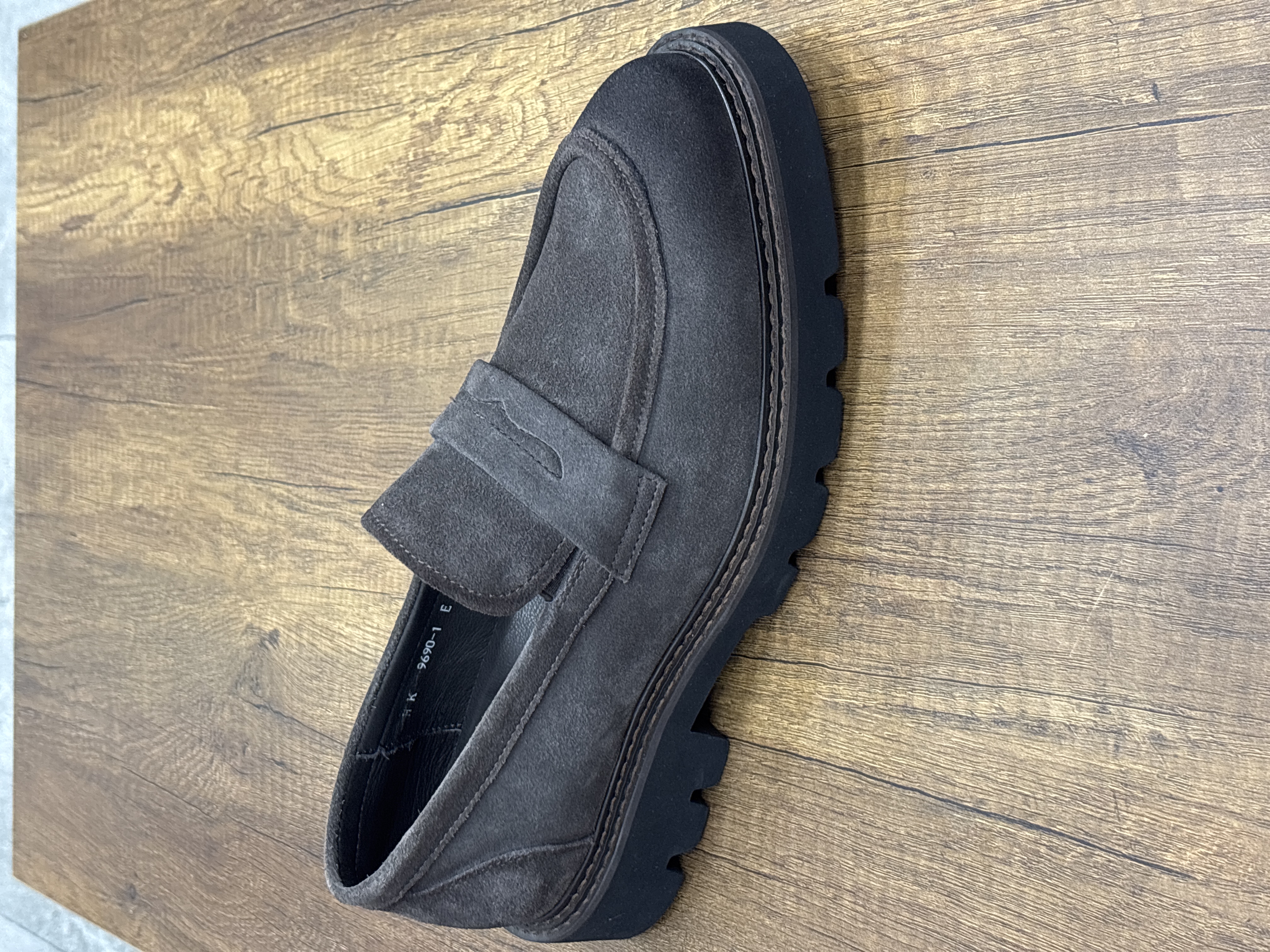 4824 Лоферы Franko Azaro HK9690-1E / 42 / коричневый