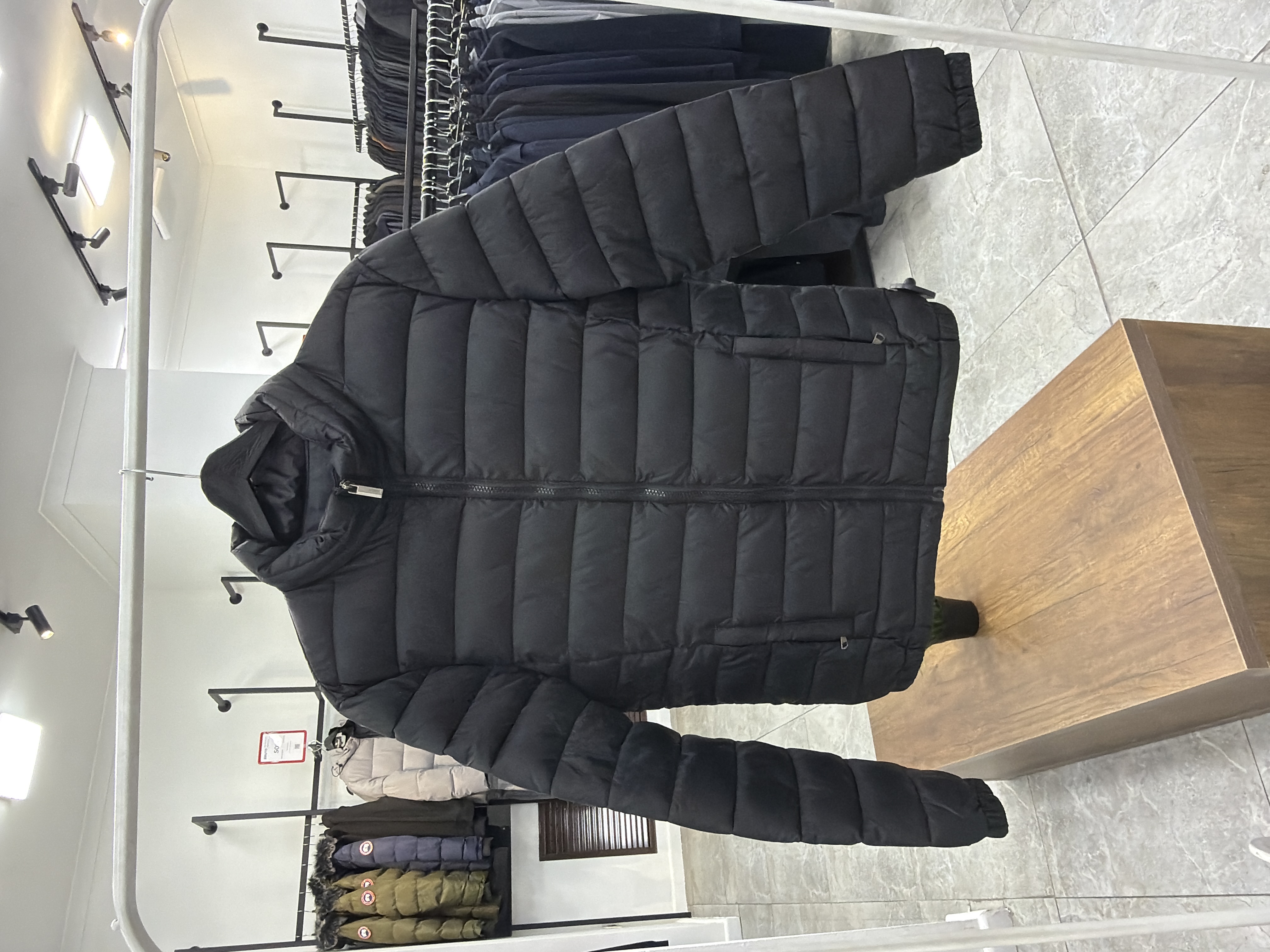 4746 Короткий пуховик No brand 2201 / 2XL / черный