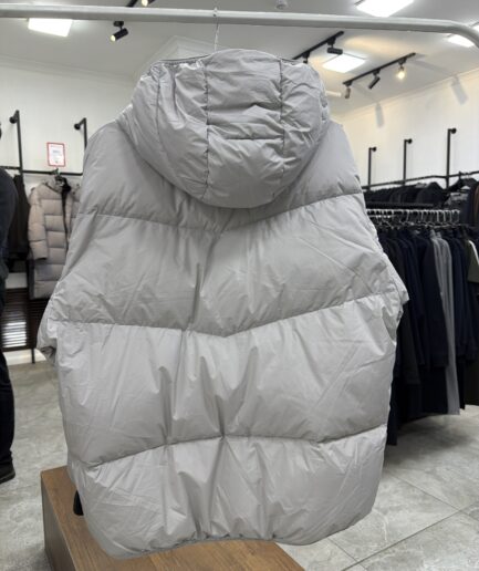 4865 Пуховик с капюшоном No brand 98666 / L / белый