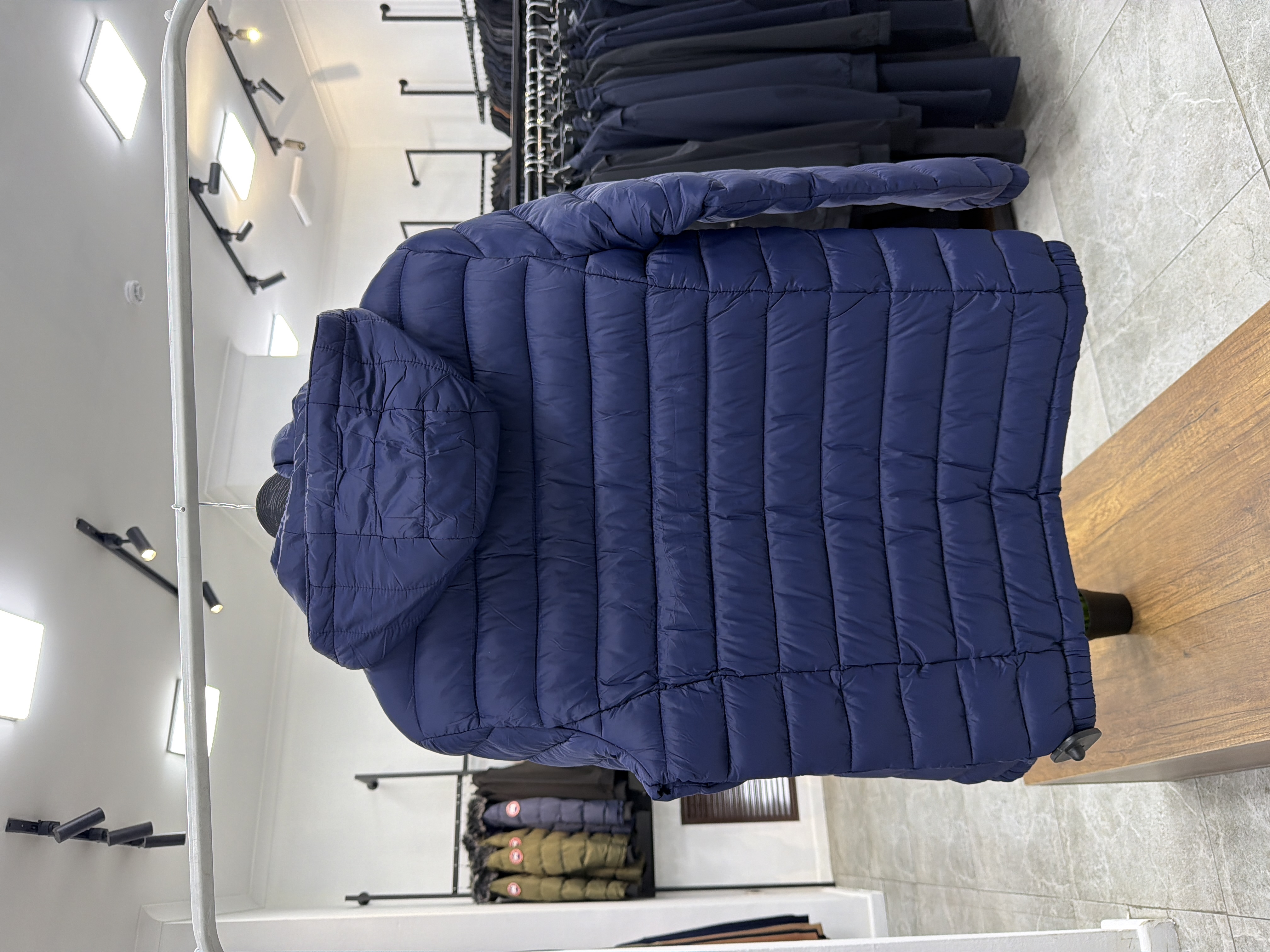 4740 Короткий пуховик No brand 2312 / 5XL / синий