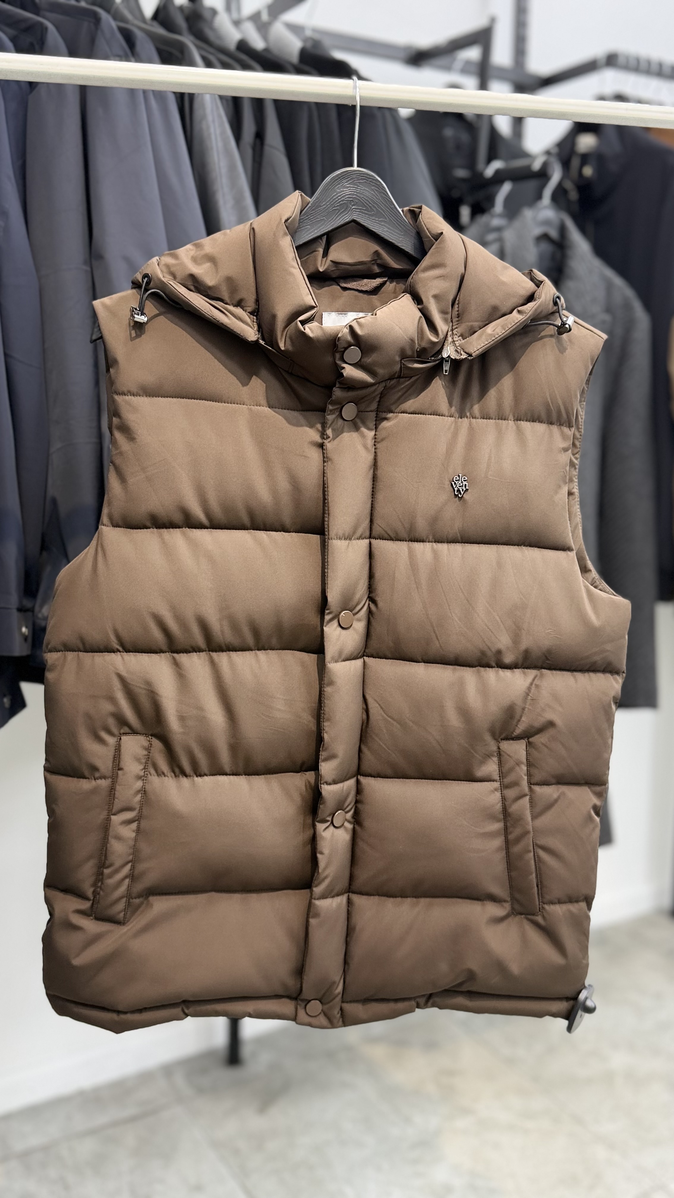 5002 Безрукавка-пуховик Eleventy 5380 / 56 / коричневый