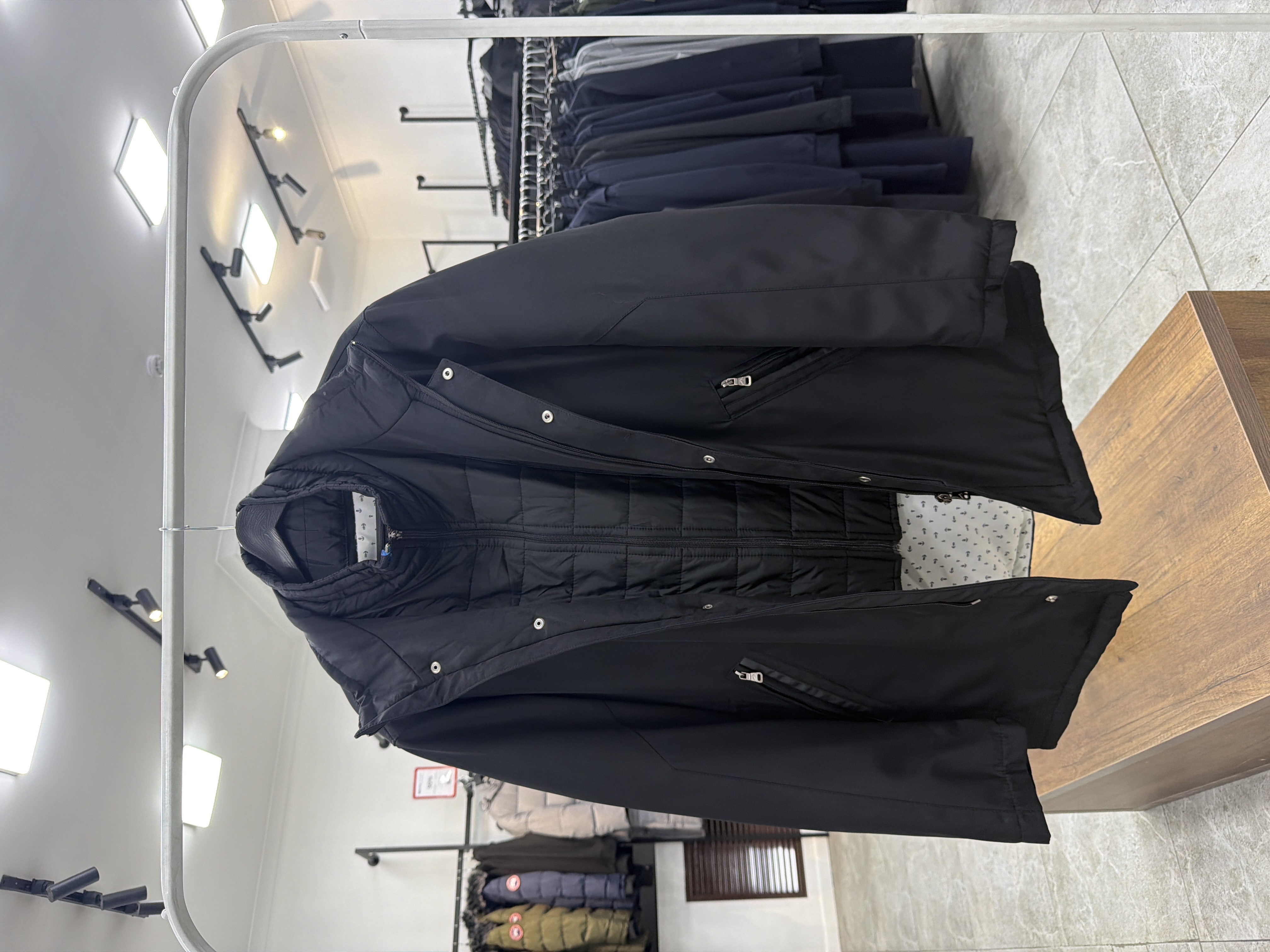 135507 Куртка Mountan 2347 / 2XL / Черный