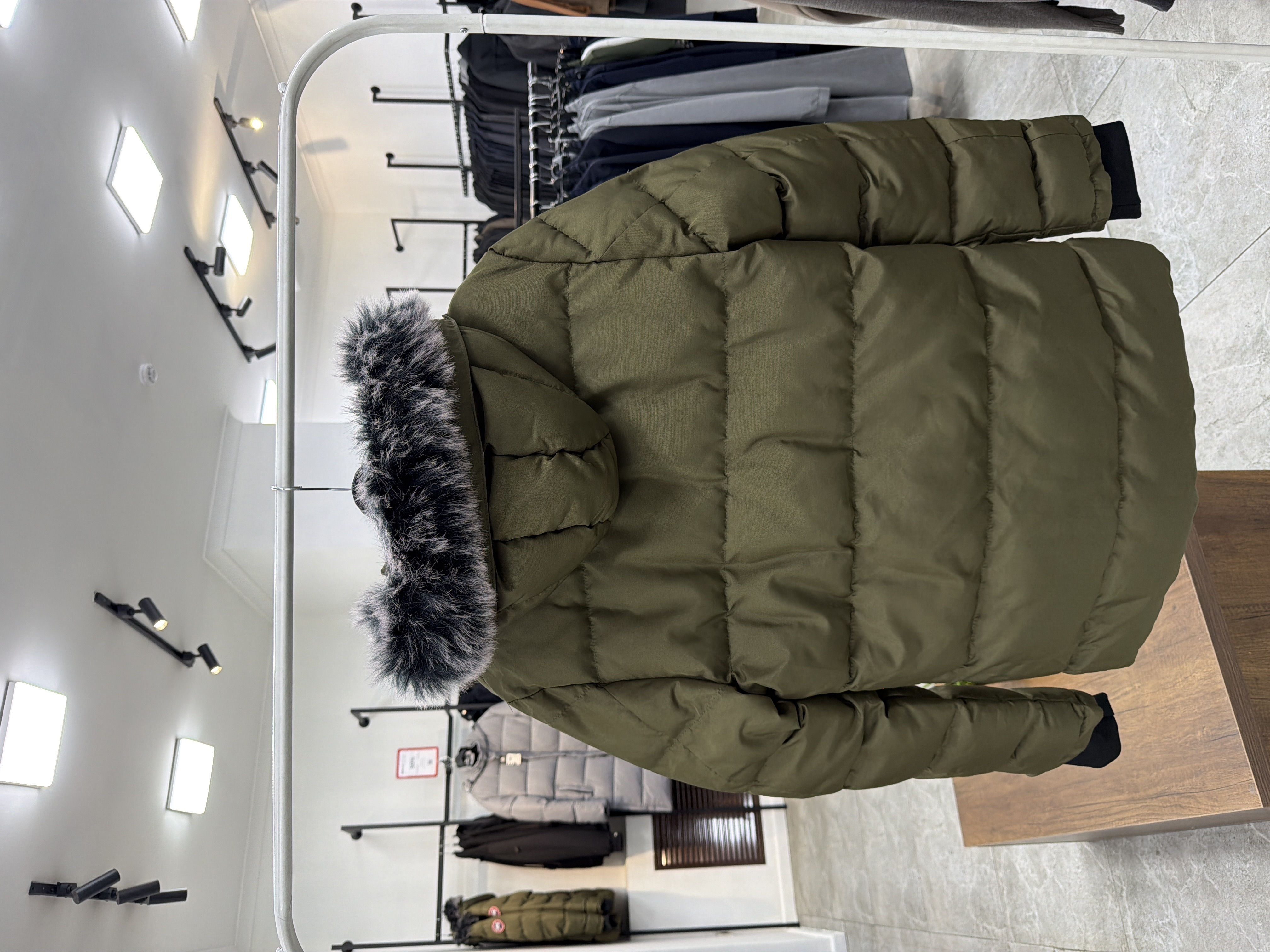 Canada Goose 1767 Хаки / Хаки / L